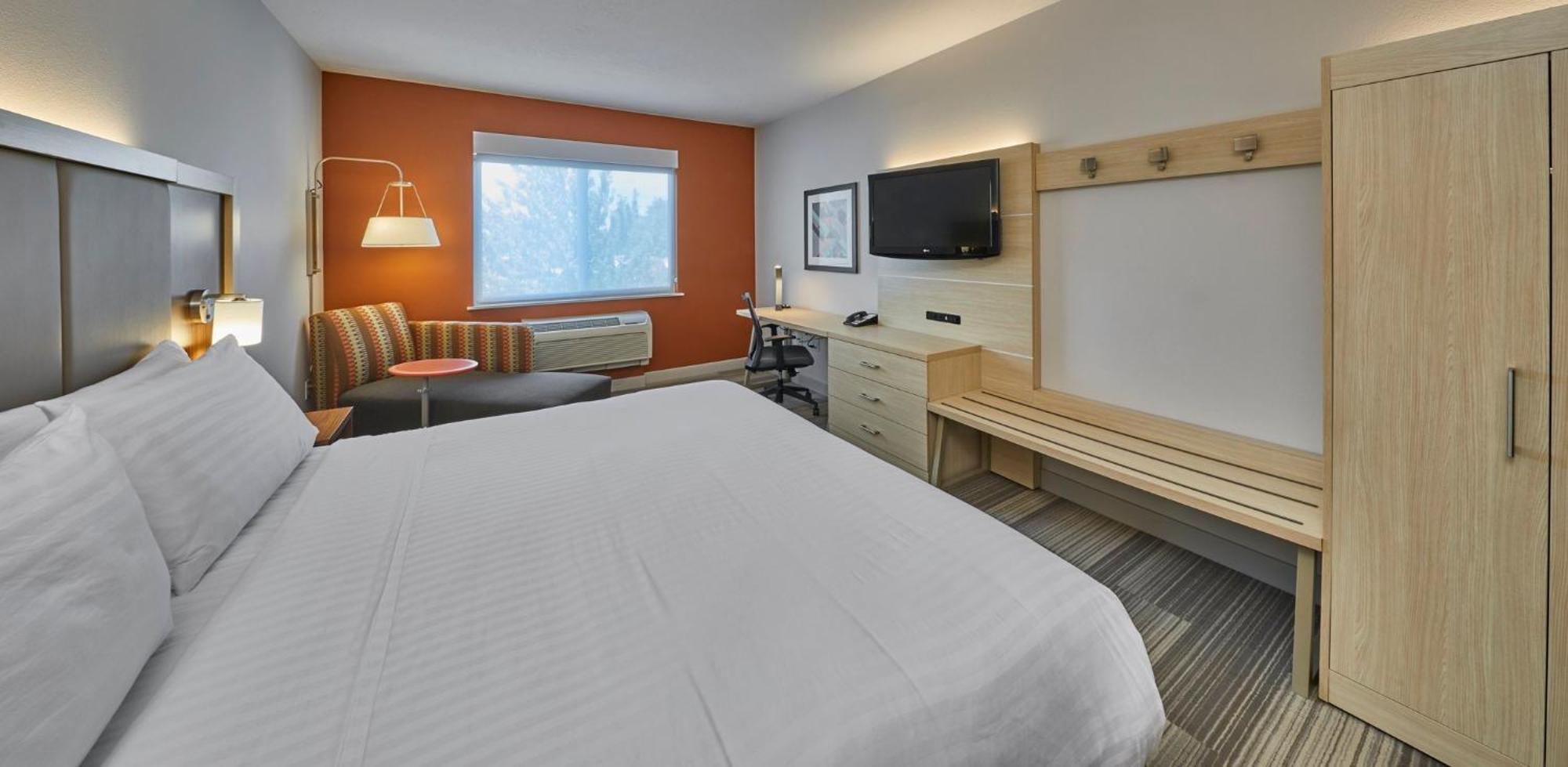 Holiday Inn Express Hotel & Suites Medford-Central Point By Ihg Exterior photo