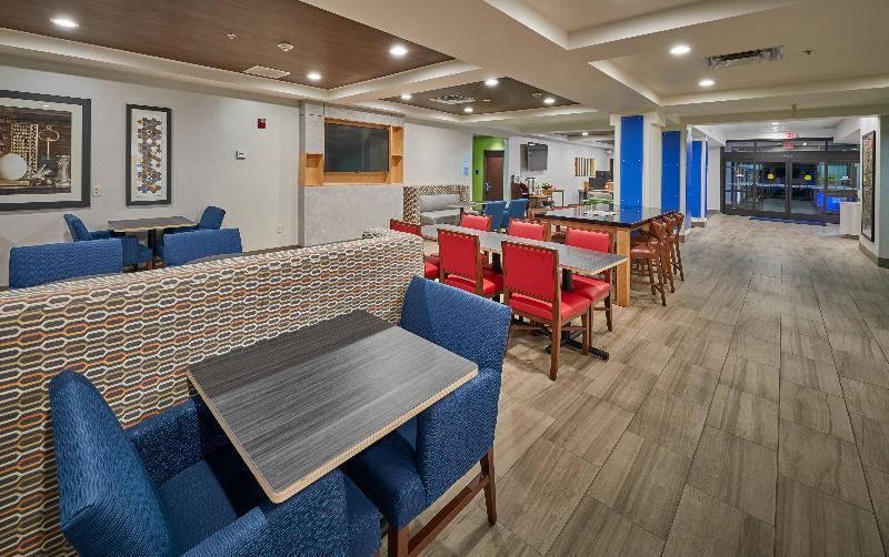 Holiday Inn Express Hotel & Suites Medford-Central Point By Ihg Exterior photo